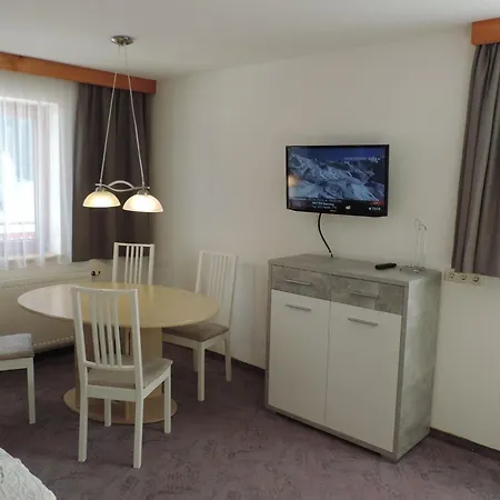 In At The Bus Stop Apartment *