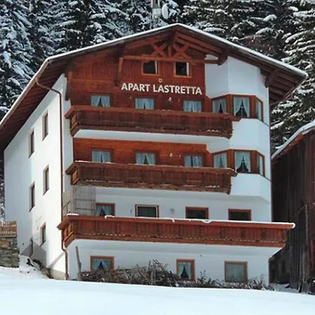 In At The Bus Stop Apartment Ischgl
